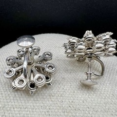 Vintage Clear Rhinestone Atomic Starburst Glam Brooch Screw Back Earrings Set