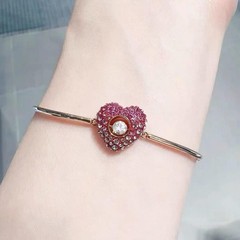 Swarovski Hyperbola bracelet Heart-shaped, rhodium-plated