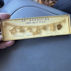 VTG SAINT AUGUSTINE Charm Bracelet Building Enamel Gold Tone Rope Chain NOS