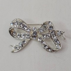 Silver Tone Bow Clear Rhinestone Brooch Unmarked Pin