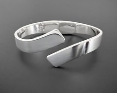 56g Hinged Modernist Heavy Vtg 950 Sterling Silver Curve Bar Chunky Bracelet