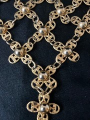 Vintage Flower Bib Necklace Ornate Adjustable Handkerchief Cascade Choker READ