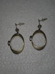 Vintage Brass Drop Earrings with Mother Of Pearl Oval Cabochon Stone
