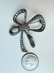 Vintage Sterling Marcasite Bow Pin (3068)
