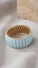 Vintage Style Blue Stretch Bracelet – Gold Tone Elastic Band