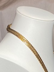 24″ flat texture link vintage gold tone necklace fold over clasp