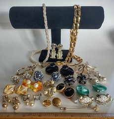 Costume Jewelry Lot Many Signed Lisner Monet Park Lane Napier W Germany Japan +