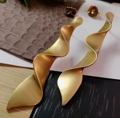 Designer AVON Matte Golden Tone Folded Wavy Metal 2 7/8″ Long Post Earrings!