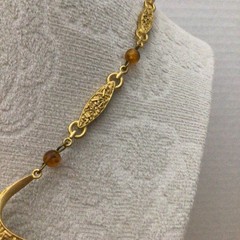 Quatrefoil Pendant Necklace Amber Color Lucite Metal Textured & Beaded Chain