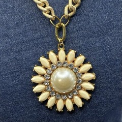 Custom Vintage Chunky Golden Rhinestone Sunflower Pendant Necklace, Easy Switch