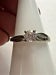 Vintage 14k White Gold Diamond Simple Prong Set 1/4 Carat Solitaire ~Size 6.5