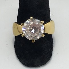 Vintage Gold Plated Cubic Zirconia’s In Stunning Bold Design Ring sz 7
