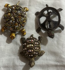 Vintage Turtle Brooch Lot Liz Claiborne LC Rhinestone Figural Pins Antique Brass