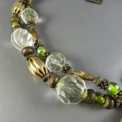 Vintage ANTHONY ALEXANDER Beaded Necklace MIXED METALS Rhinestone Pendant GREEN
