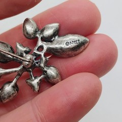 Monet Large Black Rhinestone & Faux Pearl Flower Spray Brooch Silver Tone 3.5″