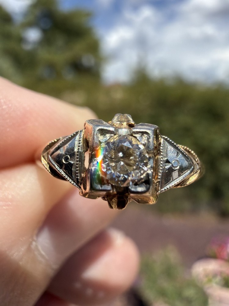 Antique 14k Solid Yellow Gold Engraved Natural Diamond Ring – Size 7.25 1.78g