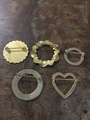 Gold Tone Vintage Brooch Lot Of 5