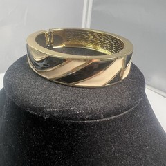 NWT Birch Hill Enamel Cream/Black Striped Gold Tone Hinged Bangle Bracelet