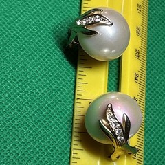 Vintage Carucci Earrings Gold Tone Rhinestone Faux Pearl Pierced 3/4” Beautiful