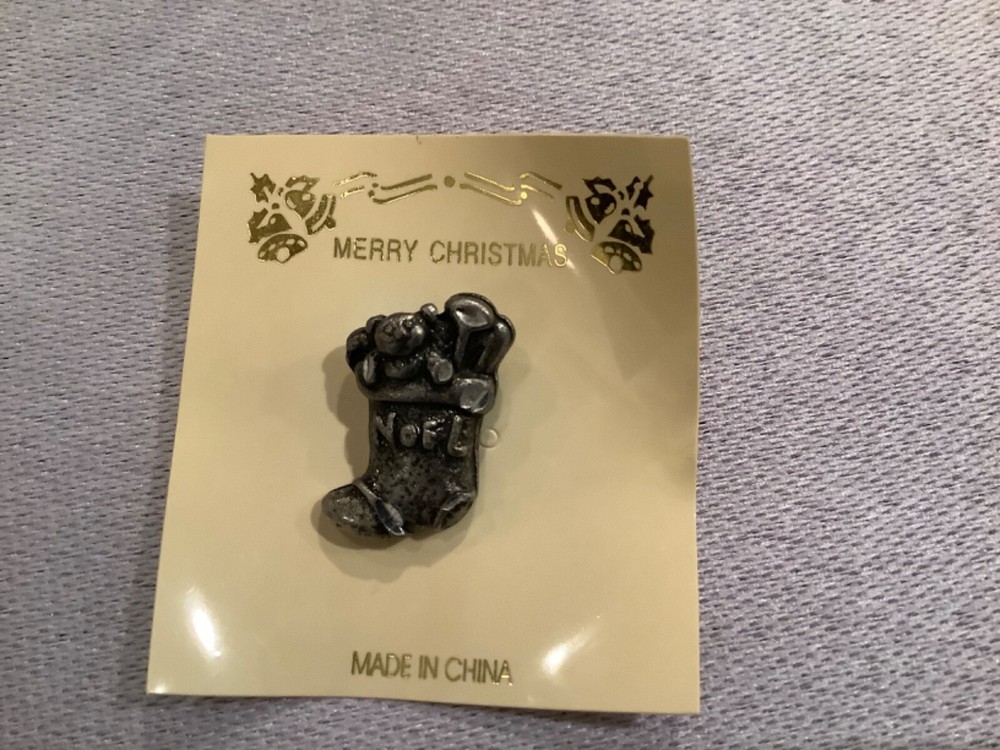 Petite Pewter Christmas Stocking Tie Tack Lapel Push Pin New on Package