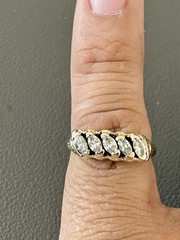 14KT Yellow Gold 0.60CTW Diamond Ring. Size 7 (B35)