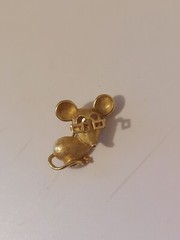 AVON Goldtone Mouse With Eye Glasses And Rhinestone Eyes