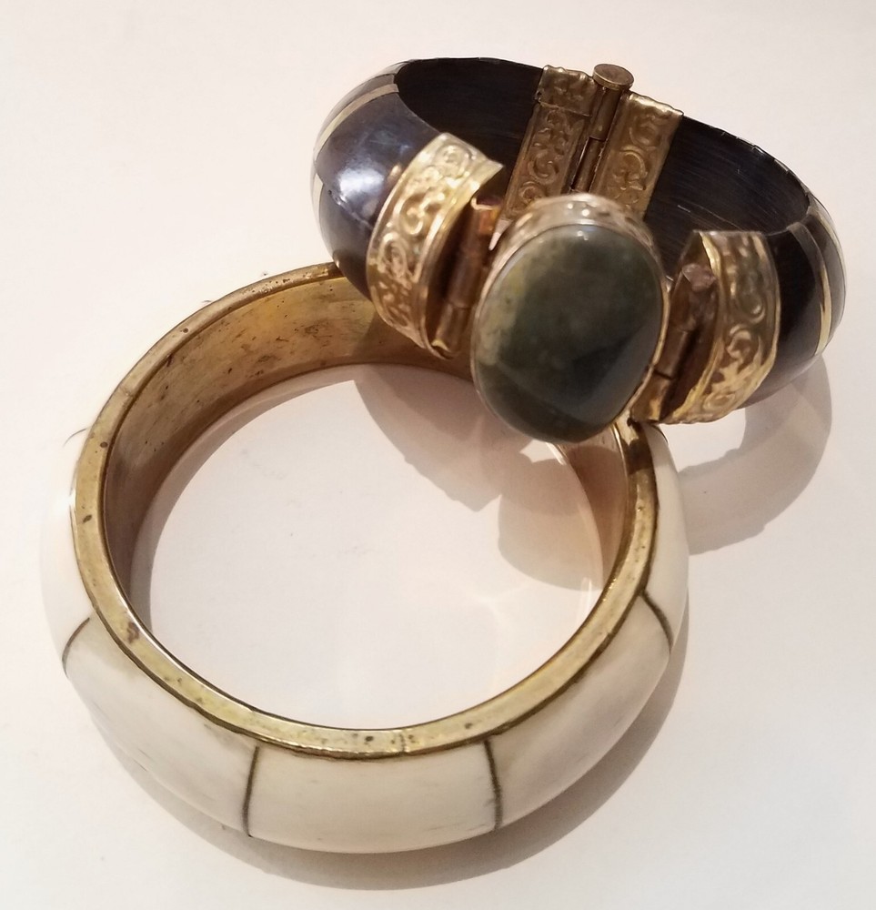 2 vintage India bone horn brass hinged clamper medallion cab gem bracelets