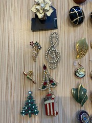 HUGE Costume Jewelry Lot – Vintage to Modern – 100+ Pieces