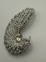 SARAH COVENTRY Vtg 1968 “Evening Splendor” Silver Tone Rhinestone Brooch