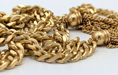 Vintage Lariat Necklace Gold Tone Curb Link Chain Tassels Flapper Open Wrap 52″