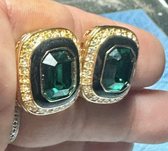 Vintage Gorgeous Gold Tone & Green Emerald Rhinestone Square Clip On Earrings