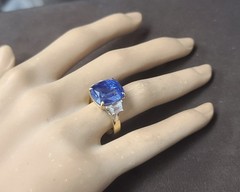Vintage 18k Platinum Engagement Ring 10.41CT.Natural Cushion Blue Sapphire GIA
