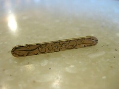 Lot 5 Antique Bar Pins Gemstones? Shell, Etched Floral, Solid Gold Top