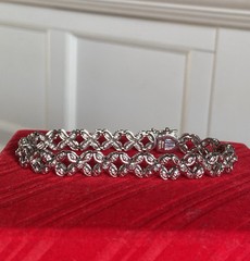 Ross Simons sterling silver flower .50 ct. t.w. diamond bracelet Size 7 1/4”
