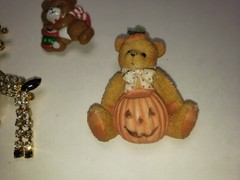 Estate Find VINTAGE Jewelry Lot UNSEARCHED, UNTESTED , THRIFT DONATIONS AS IS