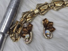 Juliana D&E Topaz AB Rhinestone Bracelet Earring Set Demi Parure as-is