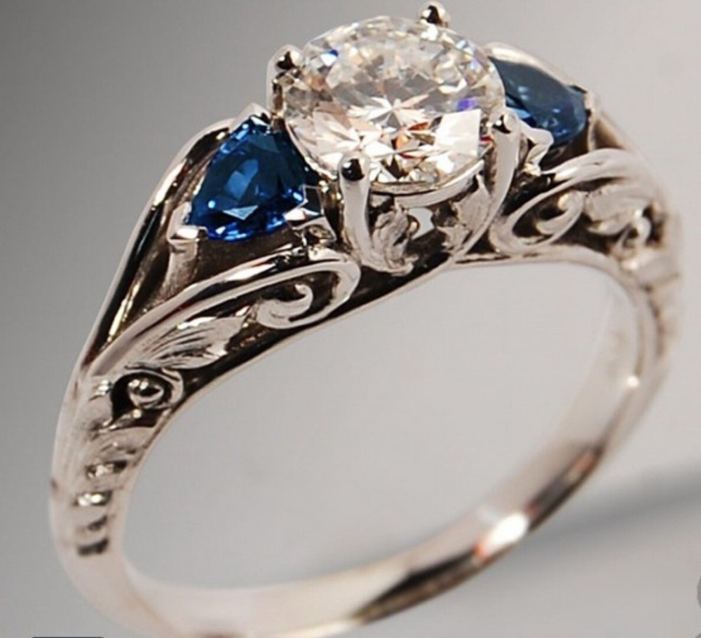 Vintage Look Sapphire Simulated Ring