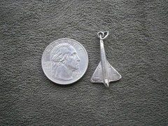 Concorde Passenger Aircraft Vintage Sterling Silver Bracelet Charm Pendant 2.0g