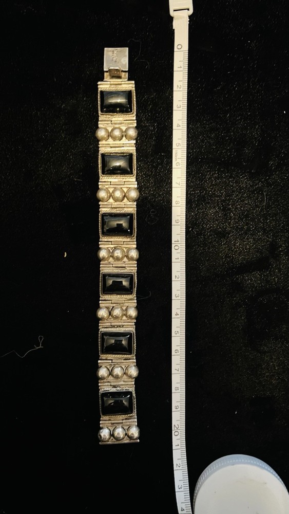 Vintage 1950-1970s Mexico Sterling Silver Bracelet 7.5 Inches
