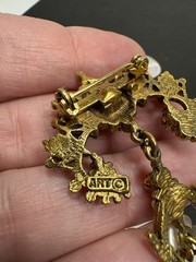 Vintage 50’s / 60’s Mode Art Broach in the renaissance style
