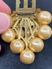 Vintage Miriam Haskell Early Unsigned Grape Gold Faux Pearl Fur Dress Clip