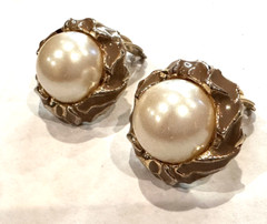 AVON SARAH COVENTRY STANNARD ABALONE FAUX PEARL OPAL GOLD CLIP POST EARRINGS LOT