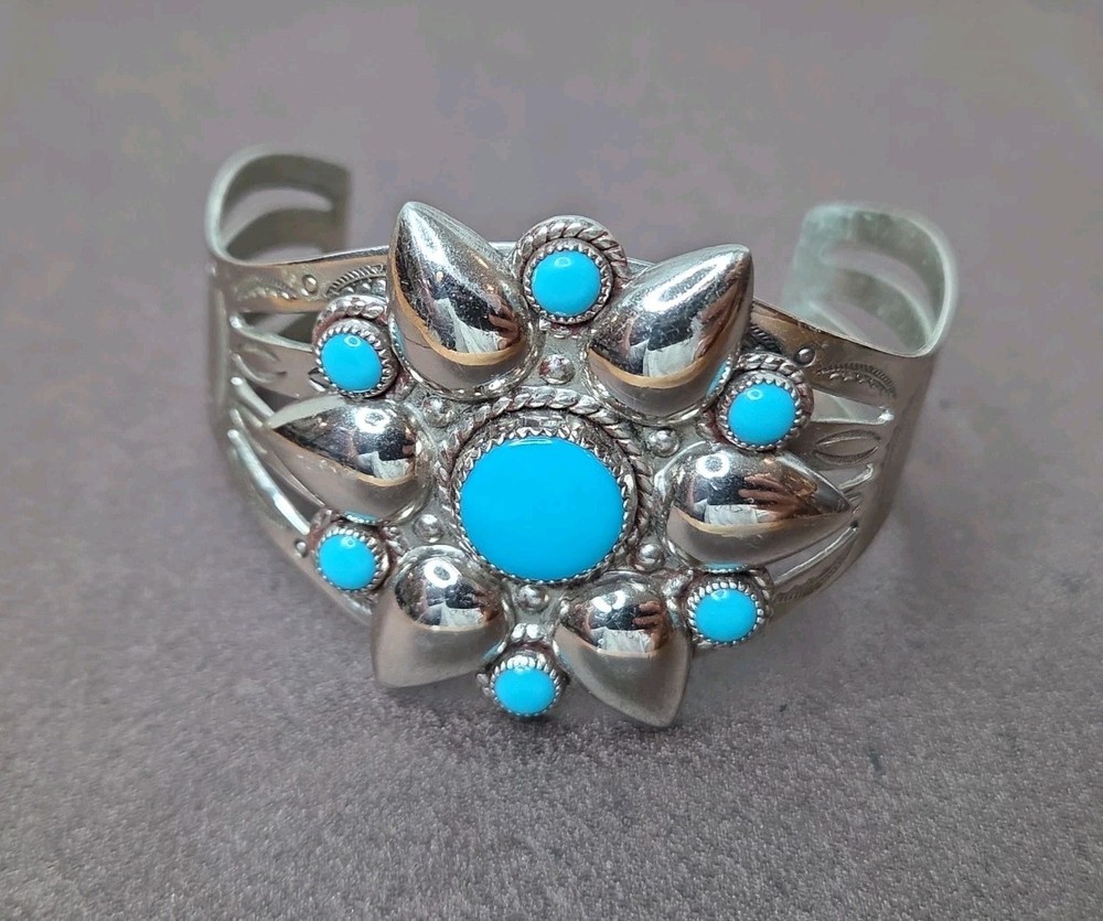 VINTAGE BELL TRADING POST NICKEL SILVER SOUTHWEST CUFF BRACELET