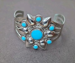VINTAGE BELL TRADING POST NICKEL SILVER SOUTHWEST CUFF BRACELET
