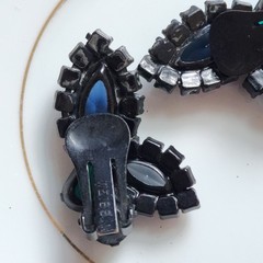 Weiss Climber Earring Dark Jewel Tone Color Rhinestone Couture Signed 60s Black