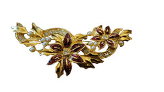 VTG Avon Gold Tone Faux Pearl Rhinestone Red Enamel Christmas Poinsettia Brooch