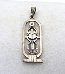 VINTAGE EGYPTIAN SCARAB BEETLE STERLING SILVER PENDANT ~ 1 3/4″ LONG