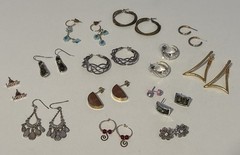 Lot of 14 pairs Pierced Earrings Silver & Gold Tone Hoops Stone Dangles Variety