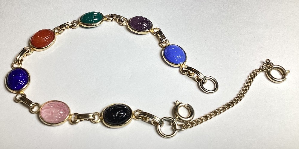 Vintage Scarab Bracelet Carved Glass Stones Gold Tone Size 7” W/safety Chain
