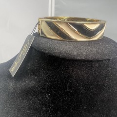 NWT Birch Hill Enamel Cream/Black Striped Gold Tone Hinged Bangle Bracelet